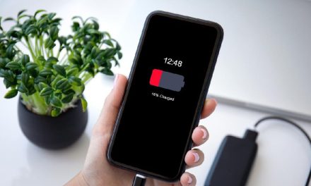 Jangan Salah Sangka, Baterai Ponsel Boros Bukan Karena Usia