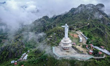 Pesona Patung Yesus Buntu Burake, Landmark Rohani Di Toraja