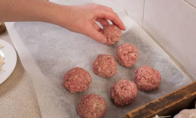 Resep Bola Daging Kukus Yang Lembut Dan Juicy, Semua Suka
